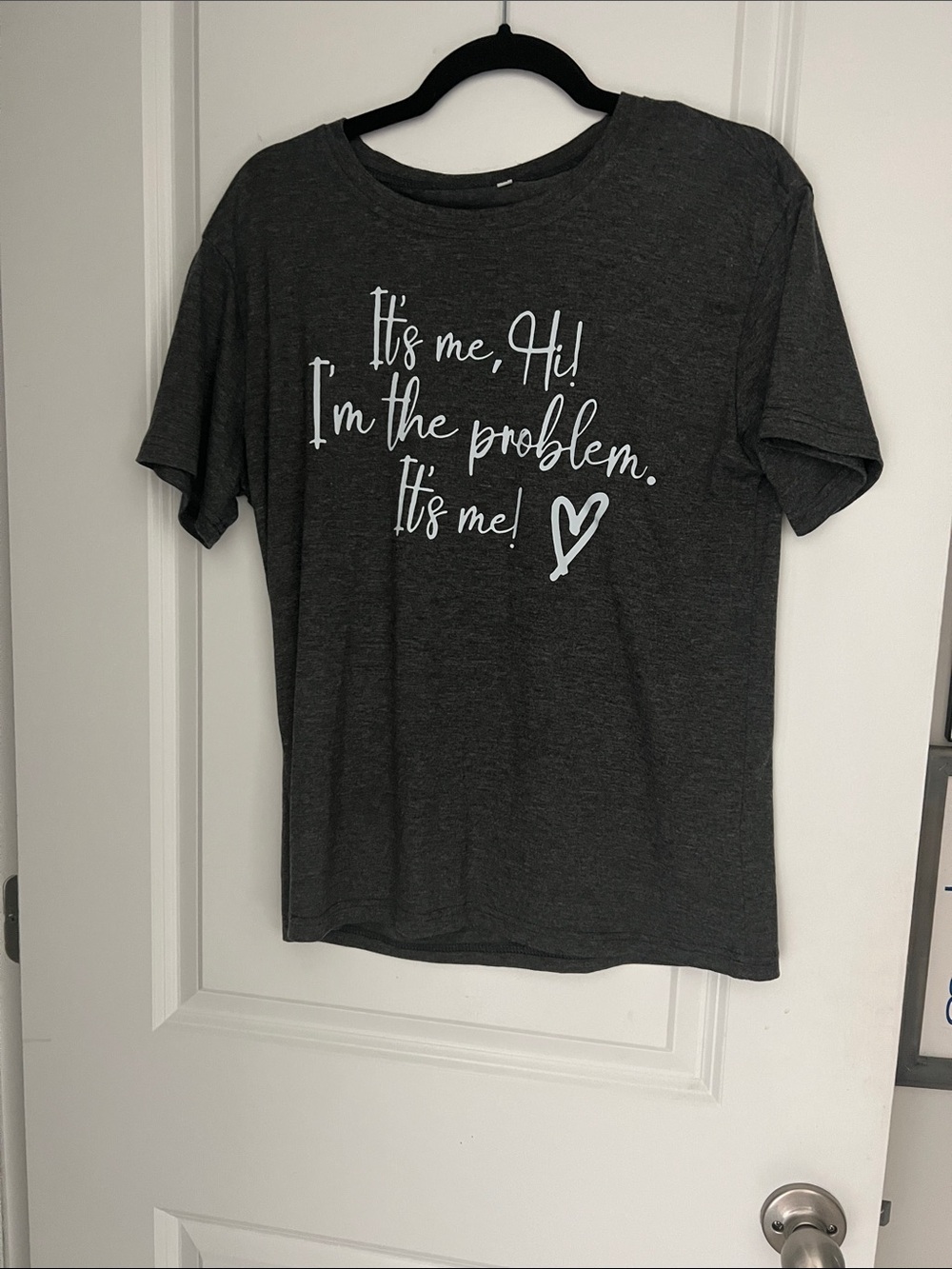 Kids Graphic Tee - Dark Gray "It's Me, Hi!"